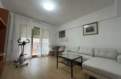 Apartment de 2 chambres à Alicante, Espagne No. 2171