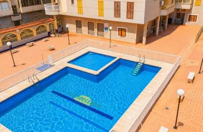 Penthouse de 70m² à Torrevieja, Espagne No. 2321