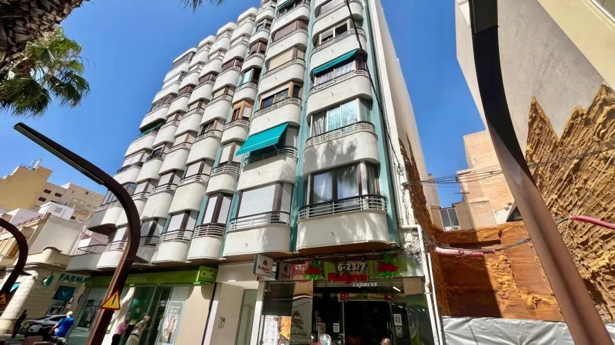 Apartment de 3 chambres à Torrevieja, Espagne No. 2057 № 11