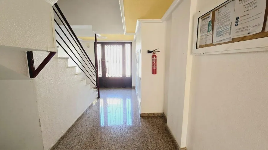 Apartment de 1 chambre à Nueva Torrevieja, Espagne No. 2345 № 2