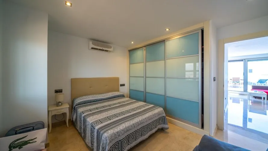 Penthouse de 2 chambres à Alicante, Espagne No. 2079 № 17