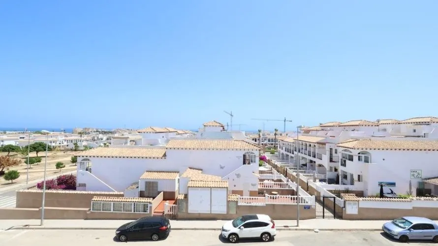 Duplex de 2 chambres à Los Altos, Espagne No. 2030 № 4