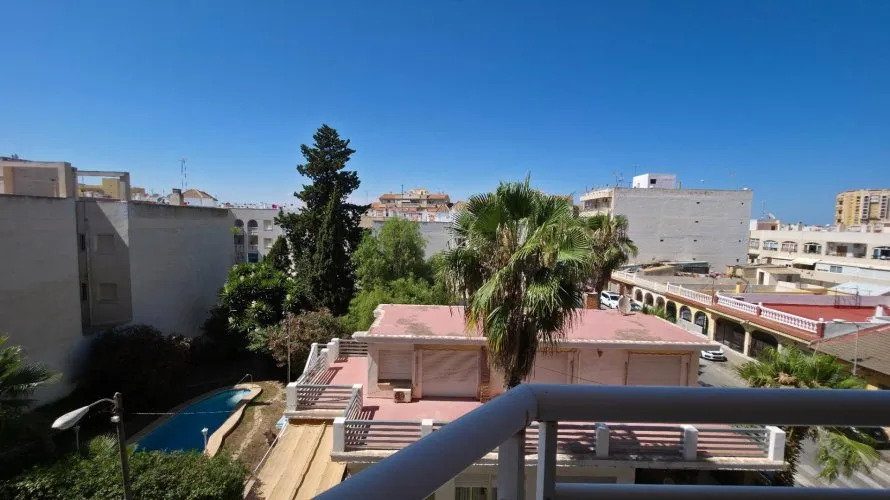 Apartment de 1 chambre à Torrevieja, Espagne No. 2371 № 11