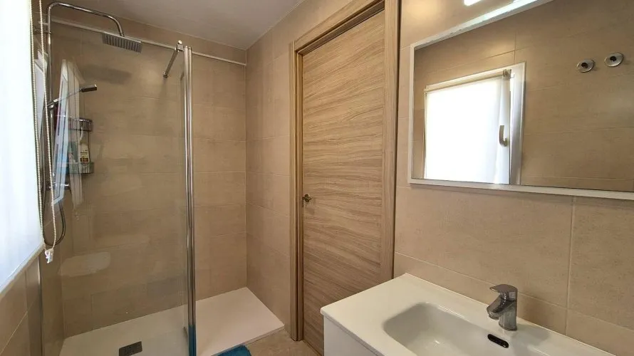 Apartment de 1 chambre à Alicante, Espagne No. 2360 № 1