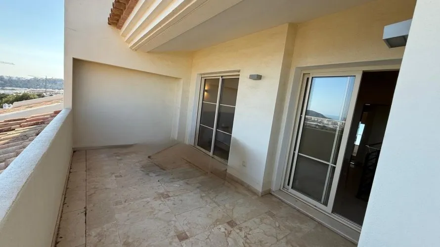 Penthouse de 3 chambres à Finestrat, Espagne No. 2022 № 18