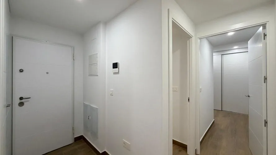 Apartment de 2 chambres à Torrevieja, Espagne No. 2162 № 2
