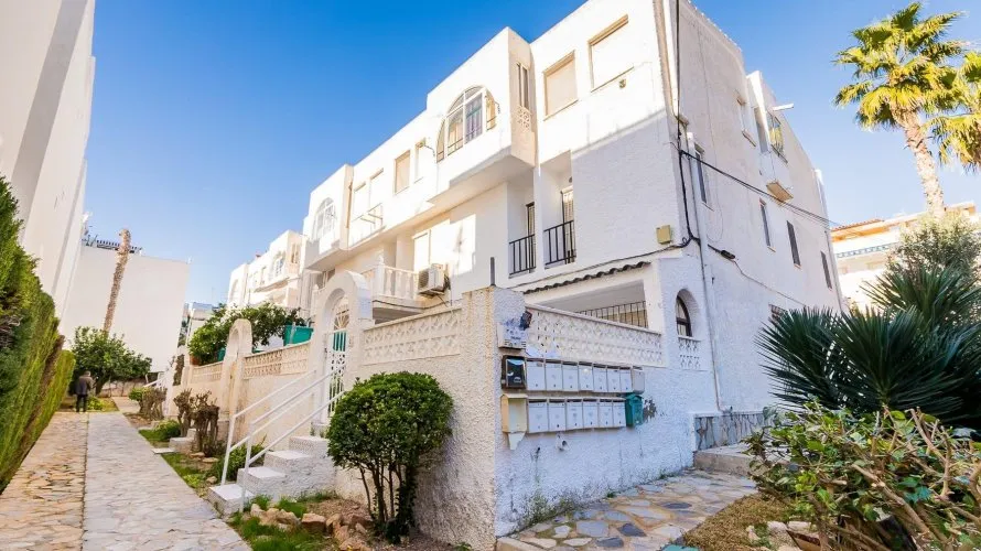 Apartment de 51m² à Torrevieja, Espagne No. 2220 № 2
