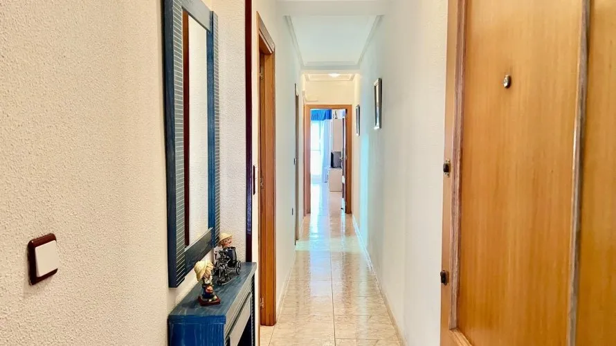 Apartment de 2 chambres à Torrevieja, Espagne No. 2303 № 24