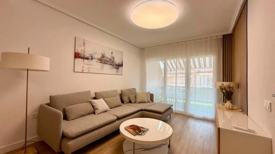 Penthouse de 2 chambres à Torrevieja, Espagne No. 2084 № 17