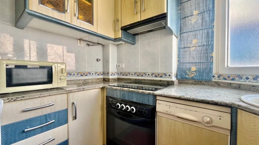 Apartment de 3 chambres à Torrevieja, Espagne No. 2057 № 20