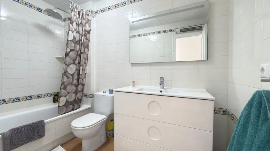 Apartment de 2 chambres à Villamartin, Espagne No. 2302 № 1
