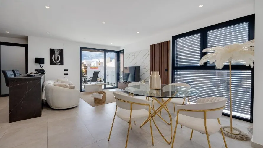 Apartment de 3 chambres à Torrevieja, Espagne No. 2043 № 18