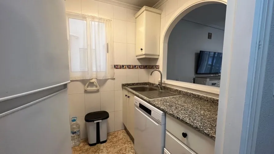 Apartment de 2 chambres à Torrevieja, Espagne No. 2274 № 24