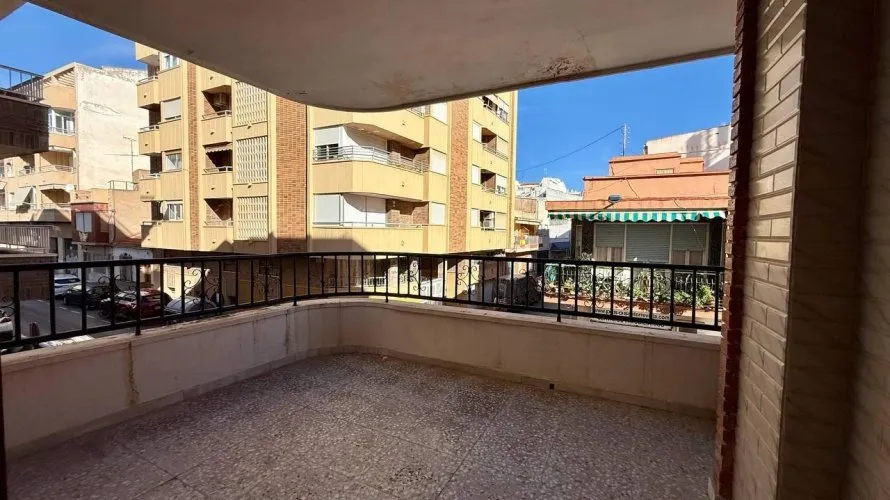 Apartment de 3 chambres à Torrevieja, Espagne No. 2232 № 24