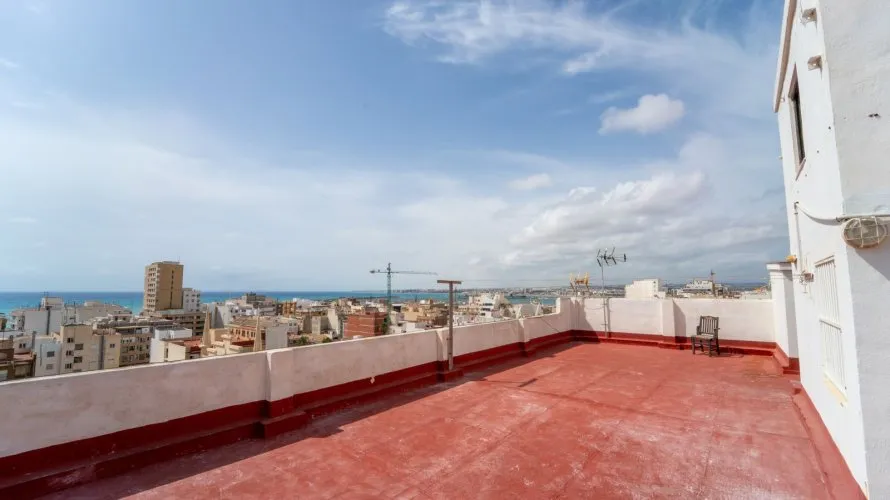 Apartment de 102m² à Torrevieja, Espagne No. 2118 № 2
