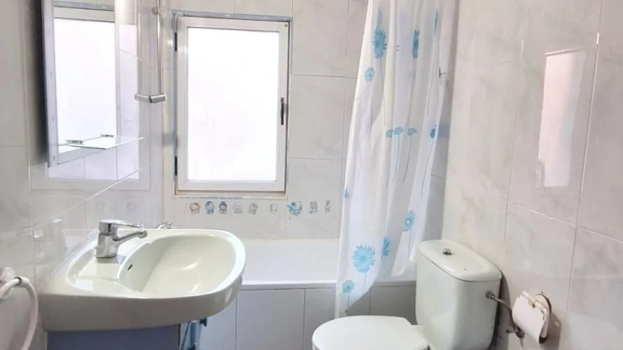 Apartment de 1 chambre à Gijon, Espagne No. 2272 № 1