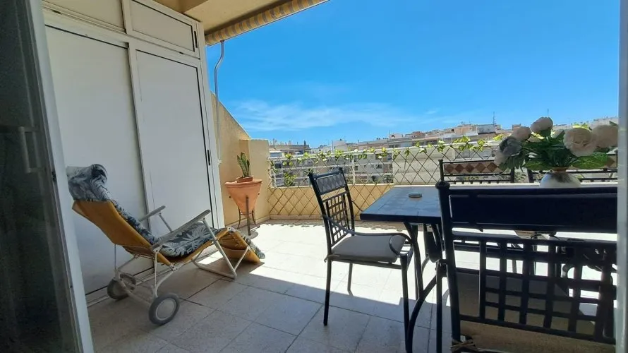 Penthouse de 2 chambres à Torrevieja, Espagne No. 2058