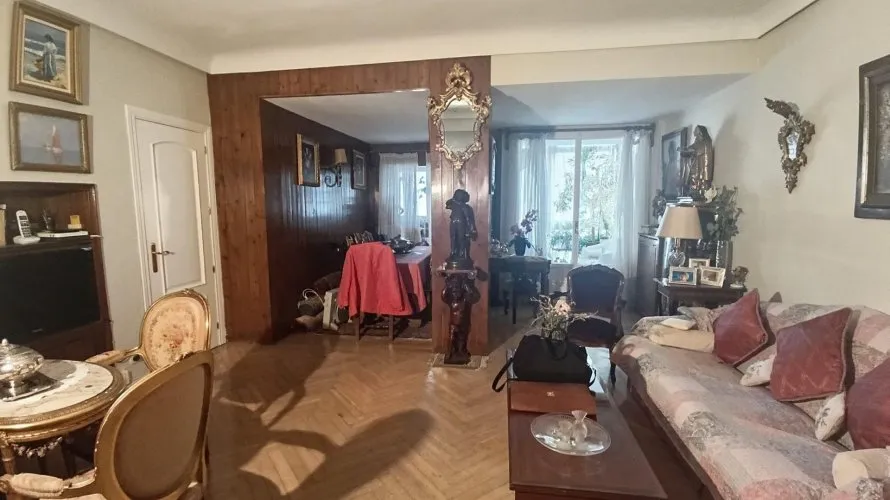 Apartment de 2 chambres à Madrid, Espagne No. 2035 № 1