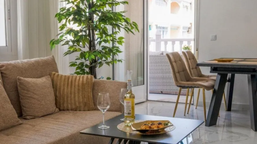 Apartment de 3 chambres à Torrevieja, Espagne No. 1987 № 23
