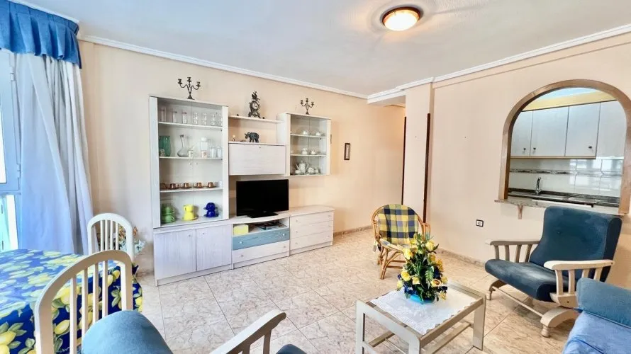 Apartment de 2 chambres à Torrevieja, Espagne No. 2303 № 8