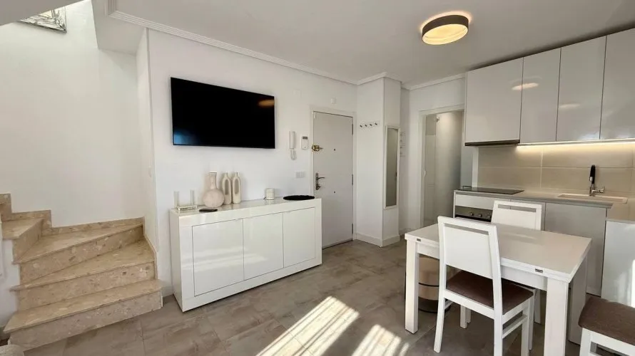 Penthouse de 1 chambre à Nueva Torrevieja, Espagne No. 2243 № 19
