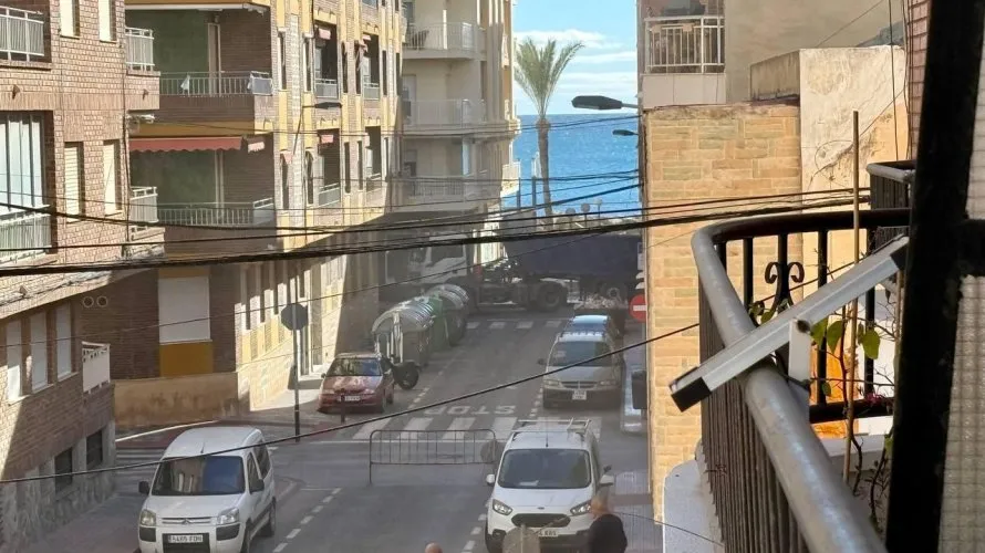 Apartment de 3 chambres à Torrevieja, Espagne No. 2232 № 28