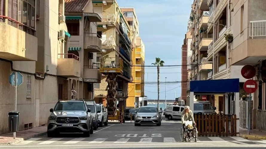 Apartment de 2 chambres à Torrevieja, Espagne No. 2219 № 26