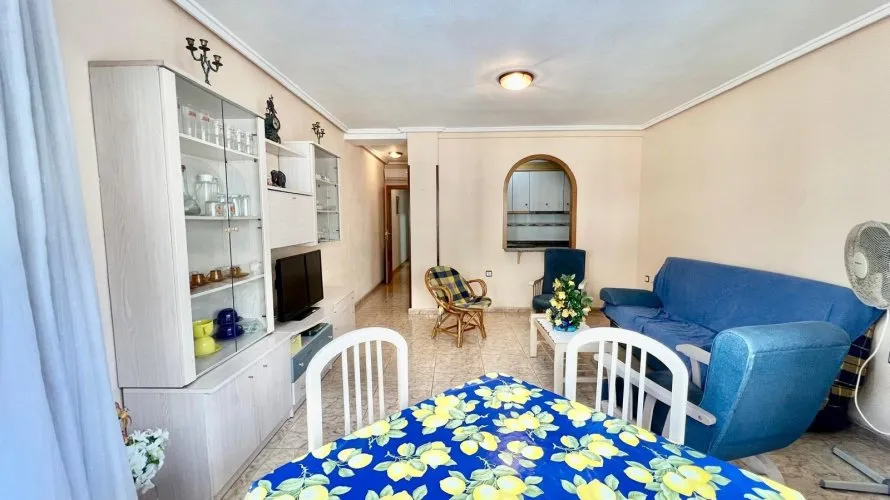 Apartment de 2 chambres à Torrevieja, Espagne No. 2303 № 10
