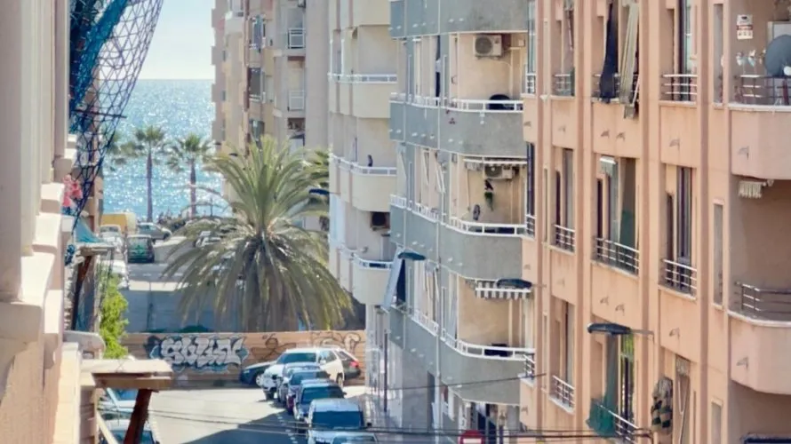 Apartment de 3 chambres à Torrevieja, Espagne No. 1987
