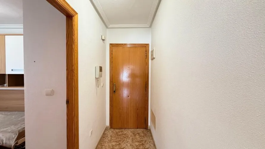 Apartment de 2 chambres à Torrevieja, Espagne No. 2254 № 26
