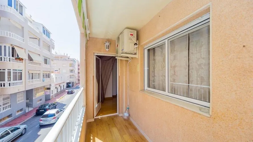 Apartment de 2 chambres à Torrevieja, Espagne No. 2355 № 12
