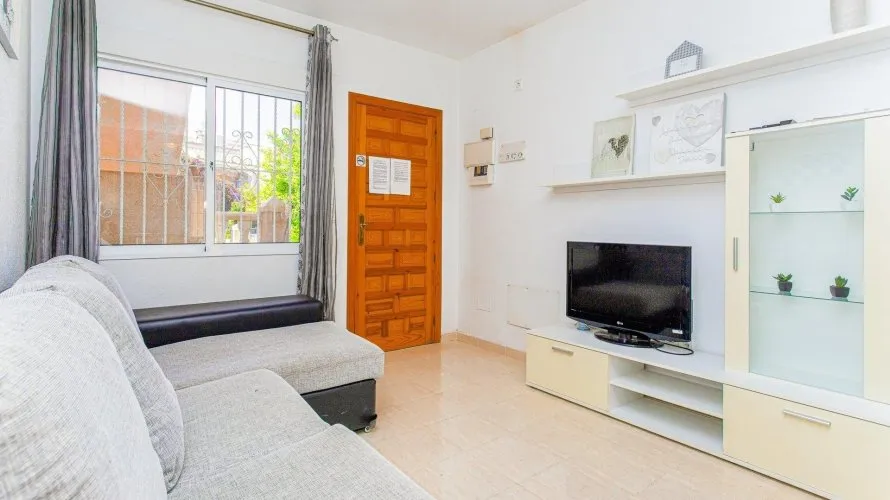 Apartment de 55m² à Campoamor, Espagne No. 2375 № 10