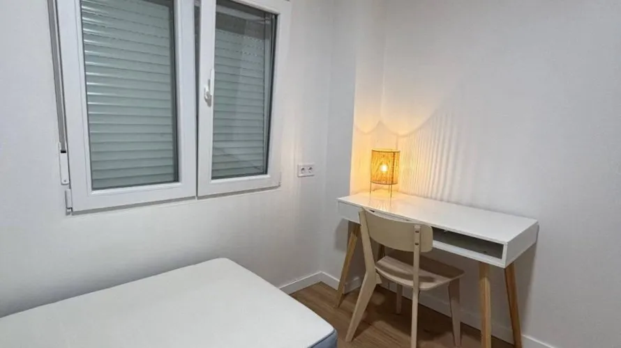 Apartment de 3 chambres à Manises, Espagne No. 2305 № 8