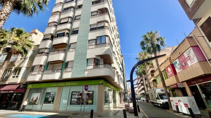 Apartment de 3 chambres à Torrevieja, Espagne No. 2057 № 8