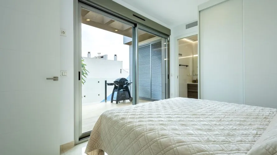 Apartment de 129m² à Torrevieja, Espagne No. 2109 № 9