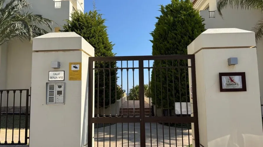 Penthouse de 3 chambres à Finestrat, Espagne No. 2022 № 17
