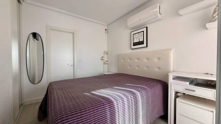 Penthouse de 1 chambre à Nueva Torrevieja, Espagne No. 2243 № 23