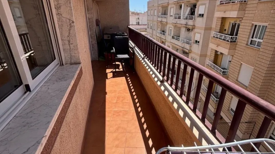 Apartment de 2 chambres à Torrevieja, Espagne No. 2329 № 4