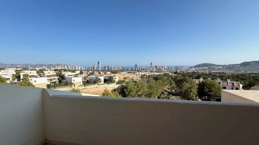 Penthouse de 3 chambres à Finestrat, Espagne No. 2022 № 19