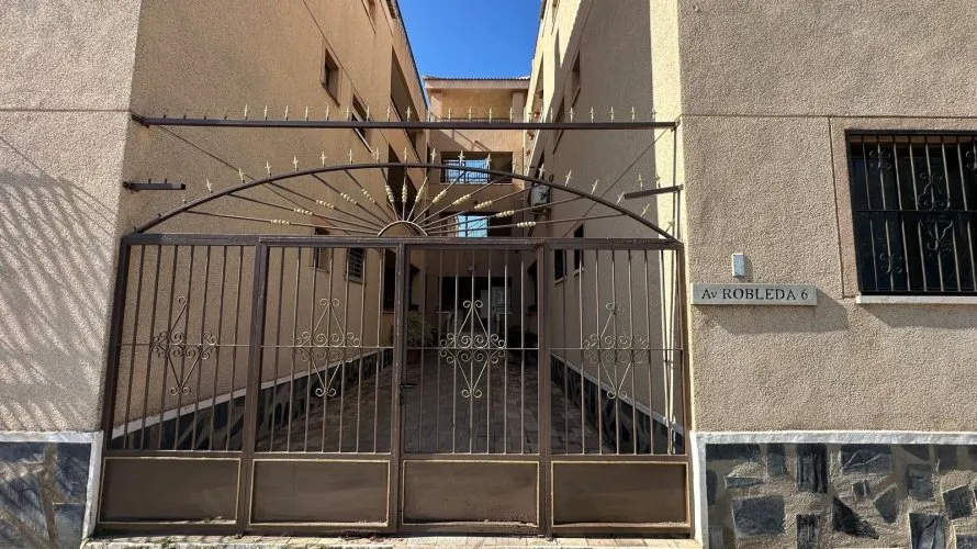 Apartment de 1 chambre à Torrevieja, Espagne No. 2291 № 1