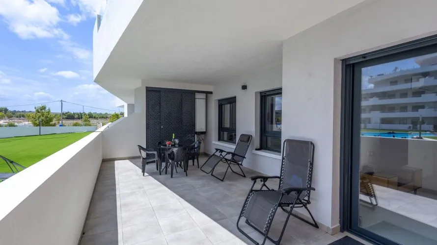 Apartment de 75m² à San Miguel de Salinas, Espagne No. 2157