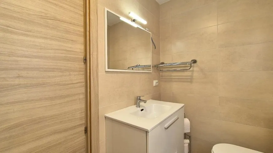 Apartment de 1 chambre à Alicante, Espagne No. 2360 № 3