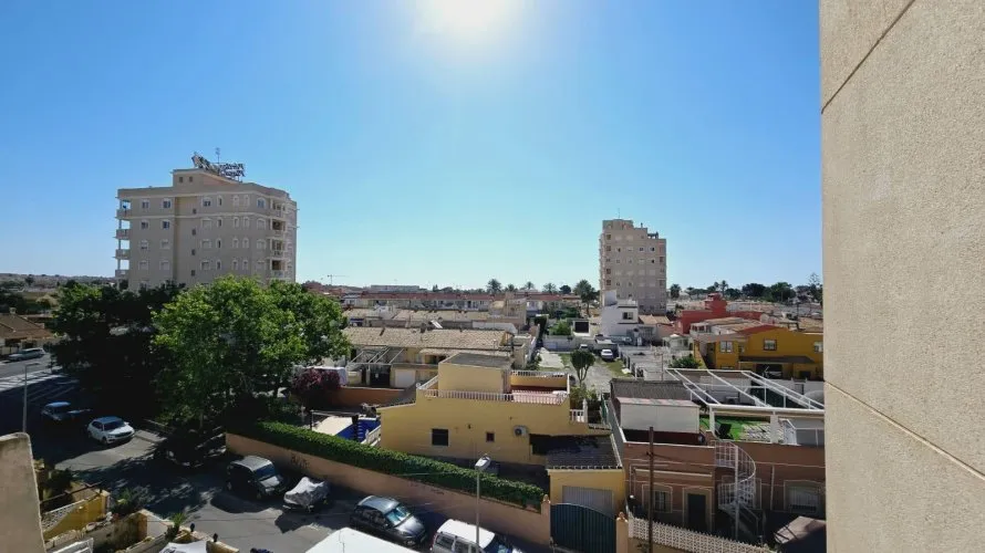 Apartment de 1 chambre à Nueva Torrevieja, Espagne No. 2345 № 15