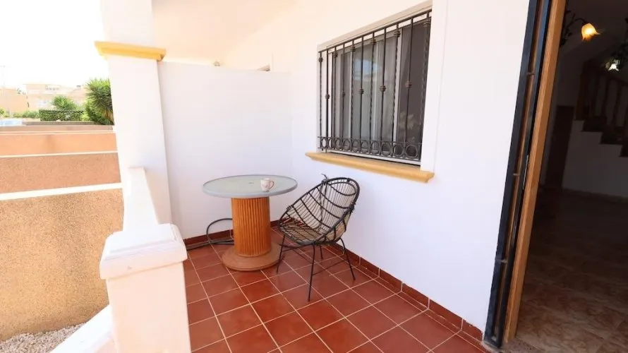 Duplex de 2 chambres à Los Altos, Espagne No. 2030 № 5