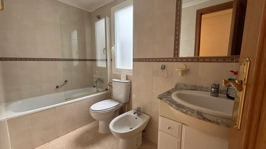 Apartment de 2 chambres à Torrevieja, Espagne No. 2329 № 8
