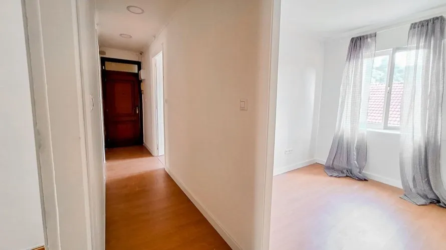 Apartment de 1 chambre à Oviedo, Espagne No. 2199 № 5