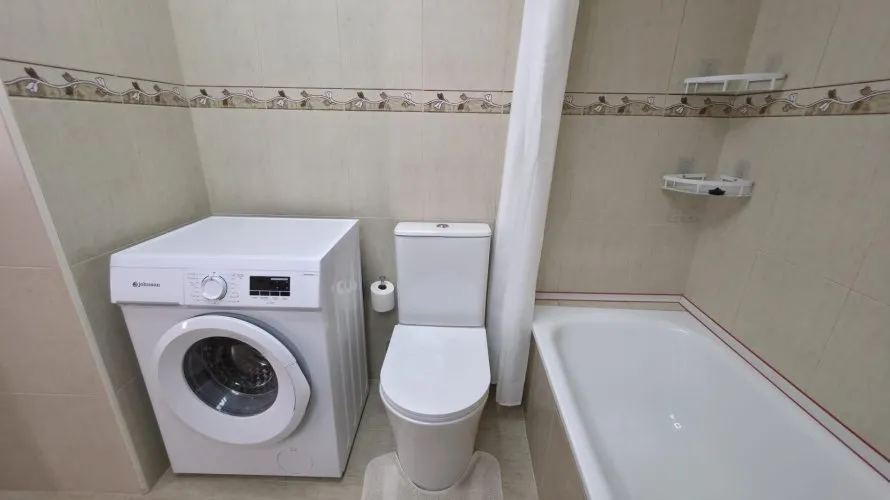 Apartment de 3 chambres à Torrevieja, Espagne No. 2160 № 15