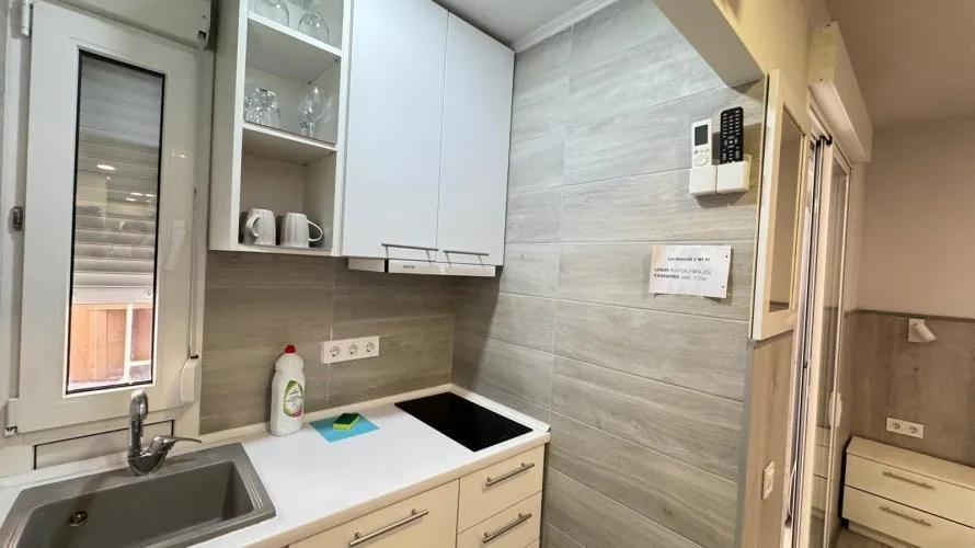 Apartment de 2 chambres à Torrevieja, Espagne No. 2195 № 5