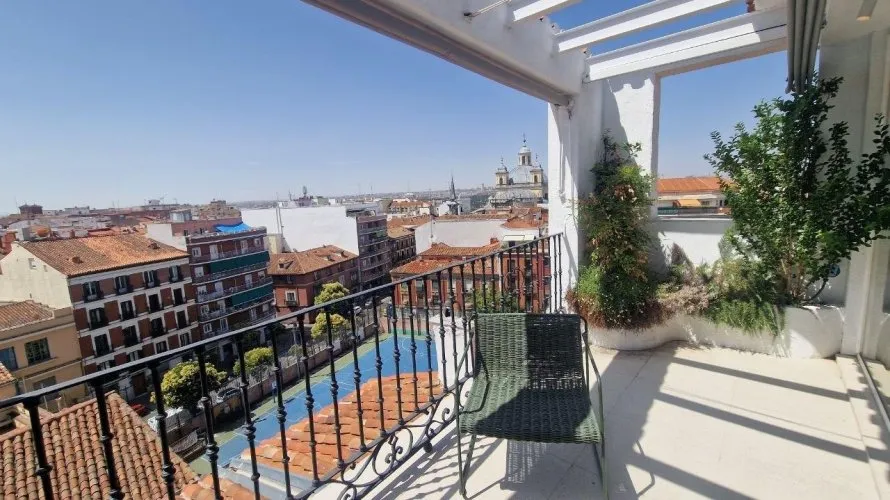 Penthouse de 4 chambres à Madrid, Espagne No. 2075 № 2