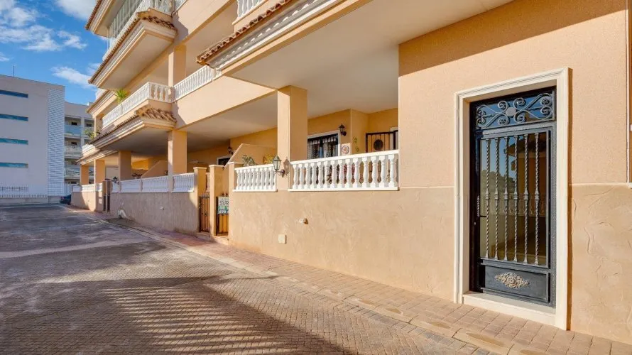Apartment de 2 chambres à Los Dolses, Espagne No. 2023 № 19